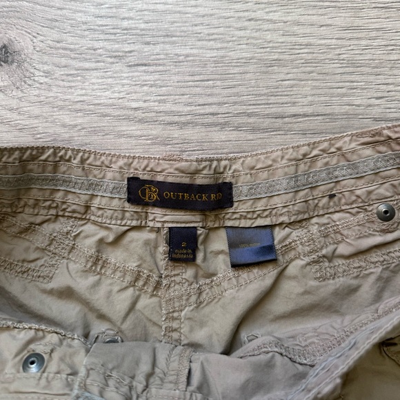 Outback Rid Shorts - Picture 3 of 7